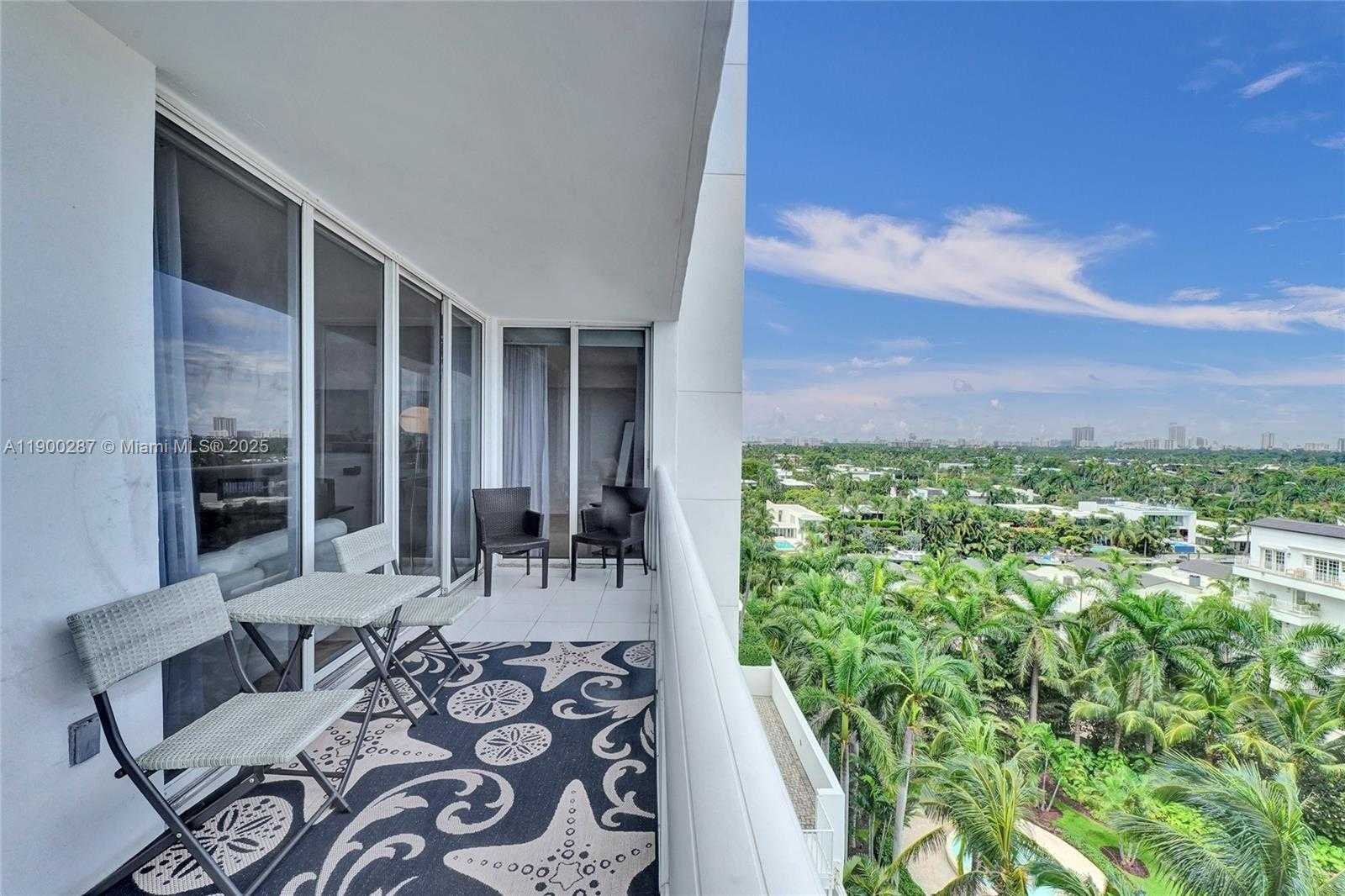 Small Image of 1900 SUNSET HARBOUR DR #1003, Miami Beach Number 14