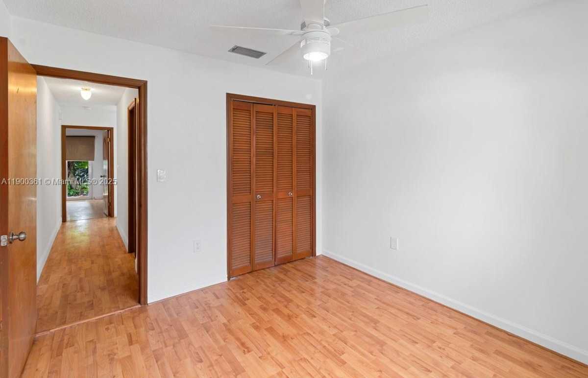 Small Image of 9617 SOUTH WEST 144TH PL, Miami Number 17