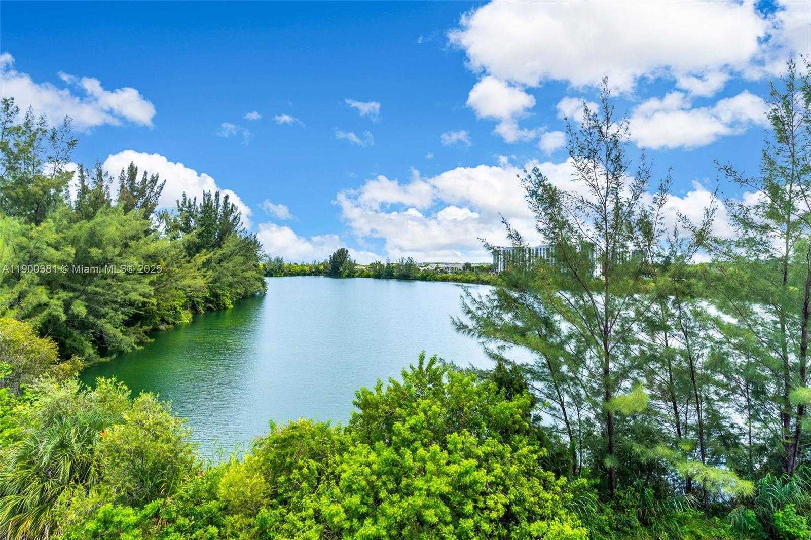 Small Image of 14820 NARANJA LAKES BLVD #PH-D, Homestead Number 29