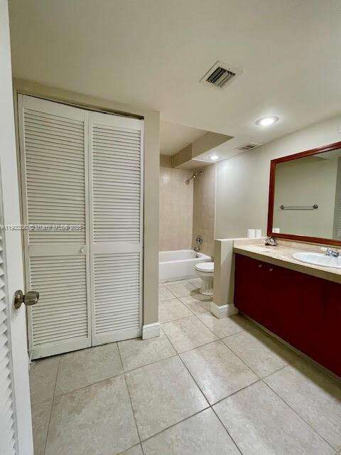 Small Image of 2016 BAY DR #207, Miami Beach Number 25