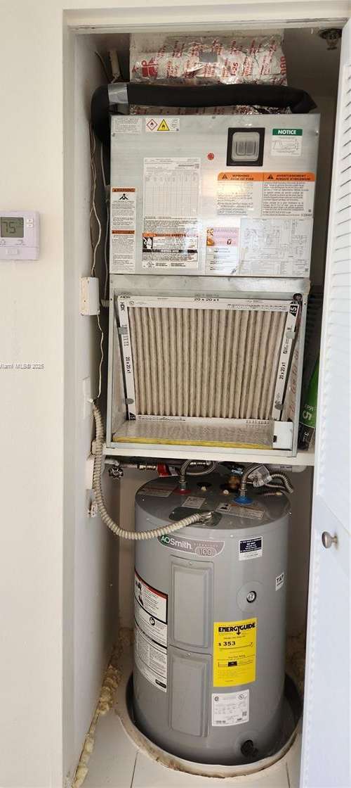 Small Image of 7601 DICKENS AVE #303, Miami Beach Number 49