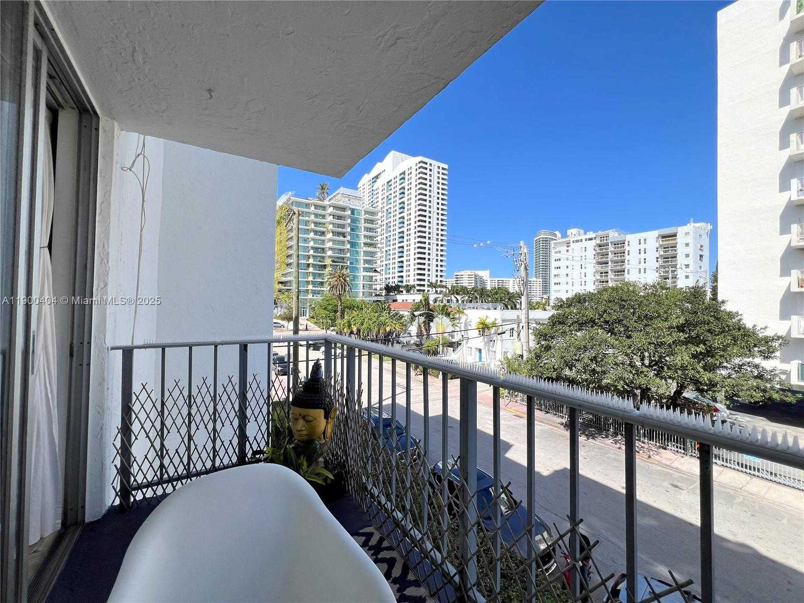 Small Image of 1250 ALTON RD #3C, Miami Beach Number 13