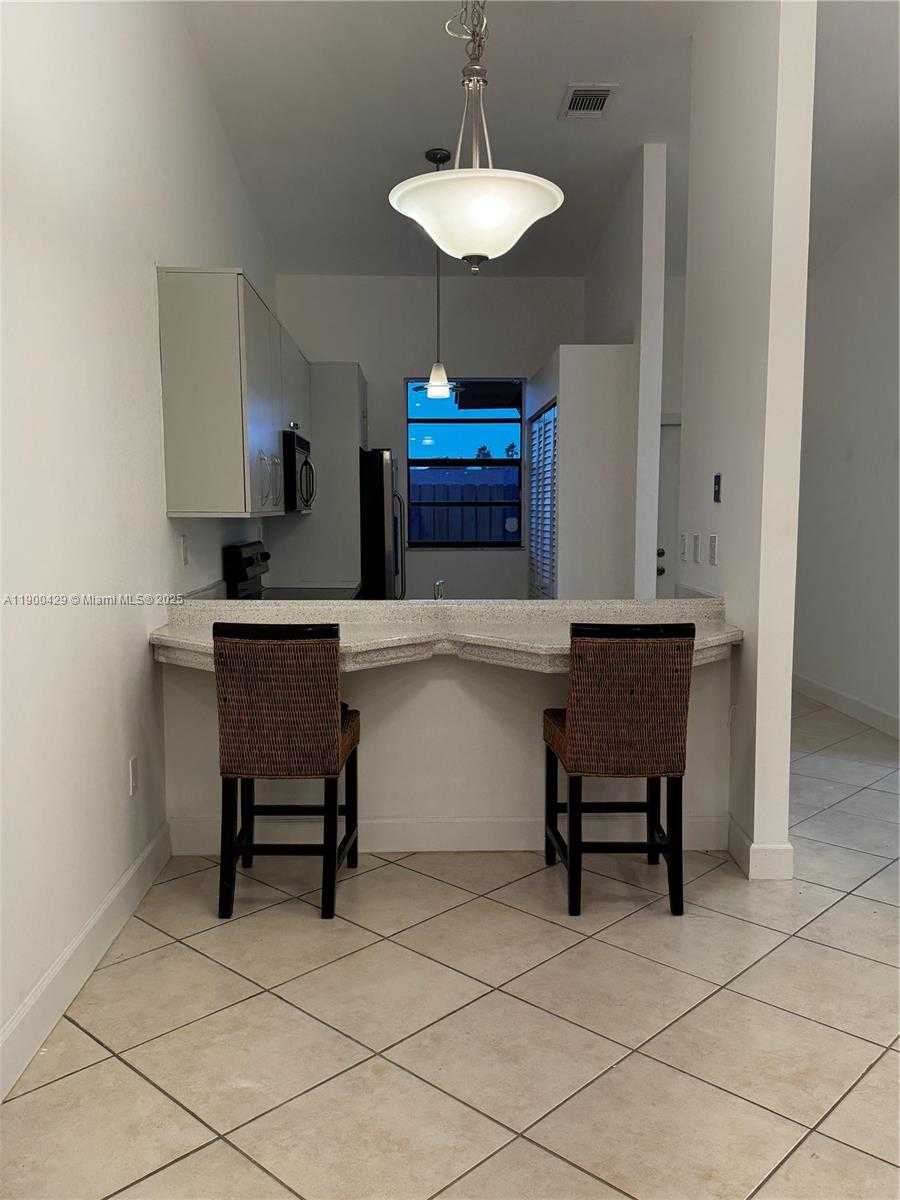 Small Image of 6728 NORTH WEST 188TH TER, Hialeah Number 10