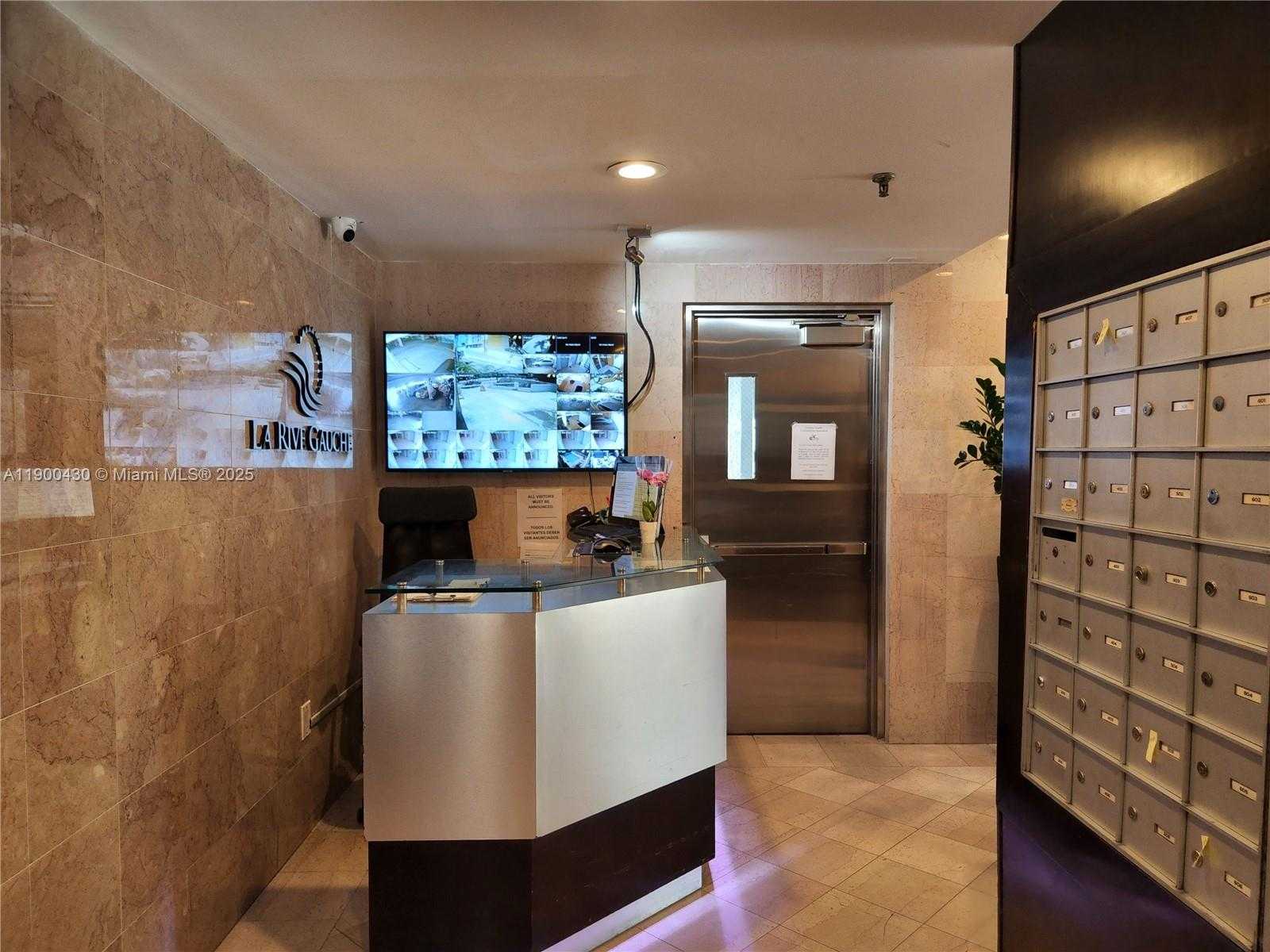 Small Image of 5880 COLLINS AVE #806, Miami Beach Number 19