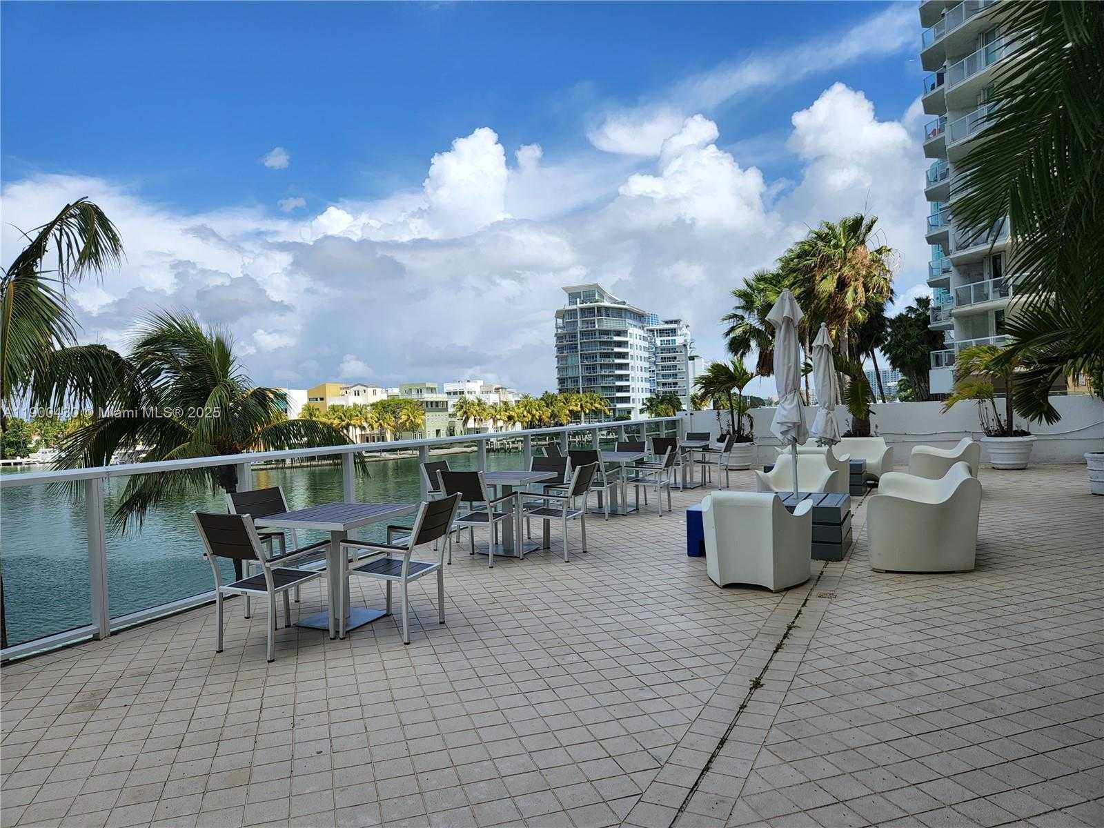 Small Image of 5880 COLLINS AVE #806, Miami Beach Number 23