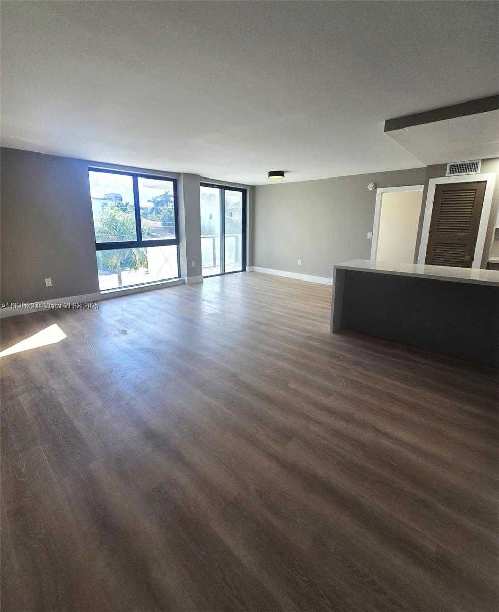 Small Image of 9800 WEST BAY HARBOR DR #305, Bay Harbor Islands Number 3