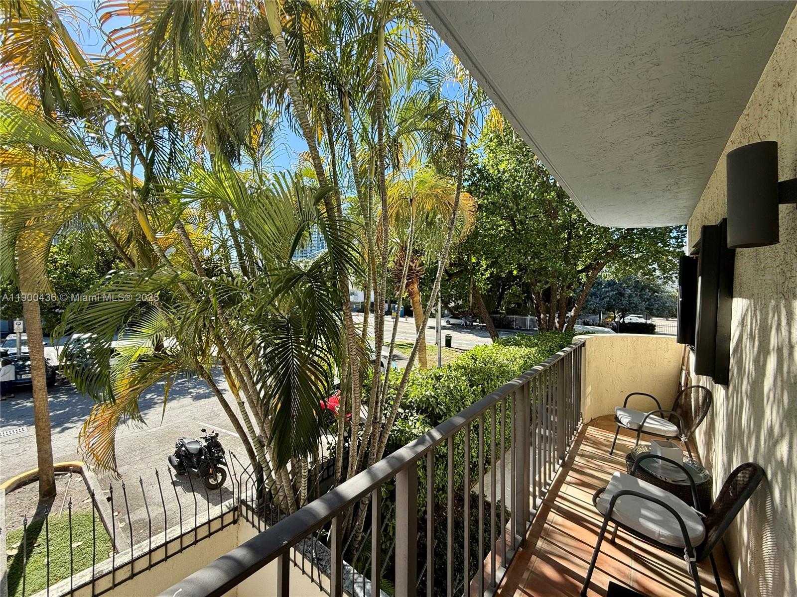 Small Image of 1250 LINCOLN RD #210, Miami Beach Number 19