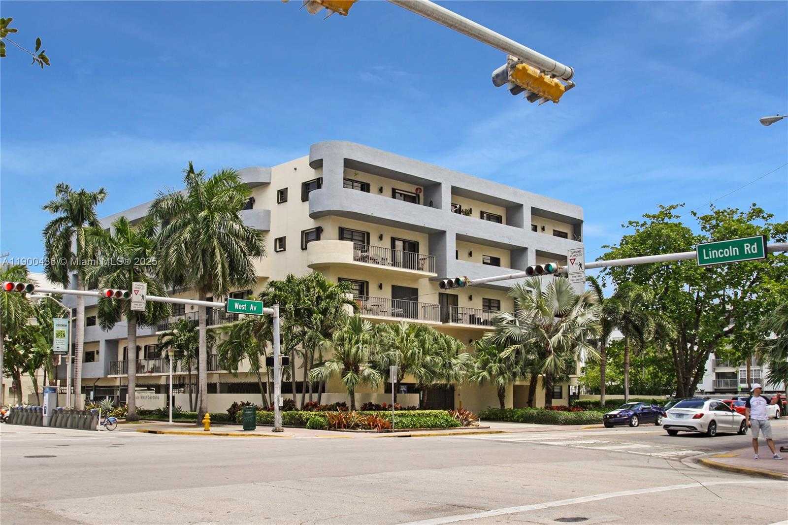 Small Image of 1250 LINCOLN RD #210, Miami Beach Number 29