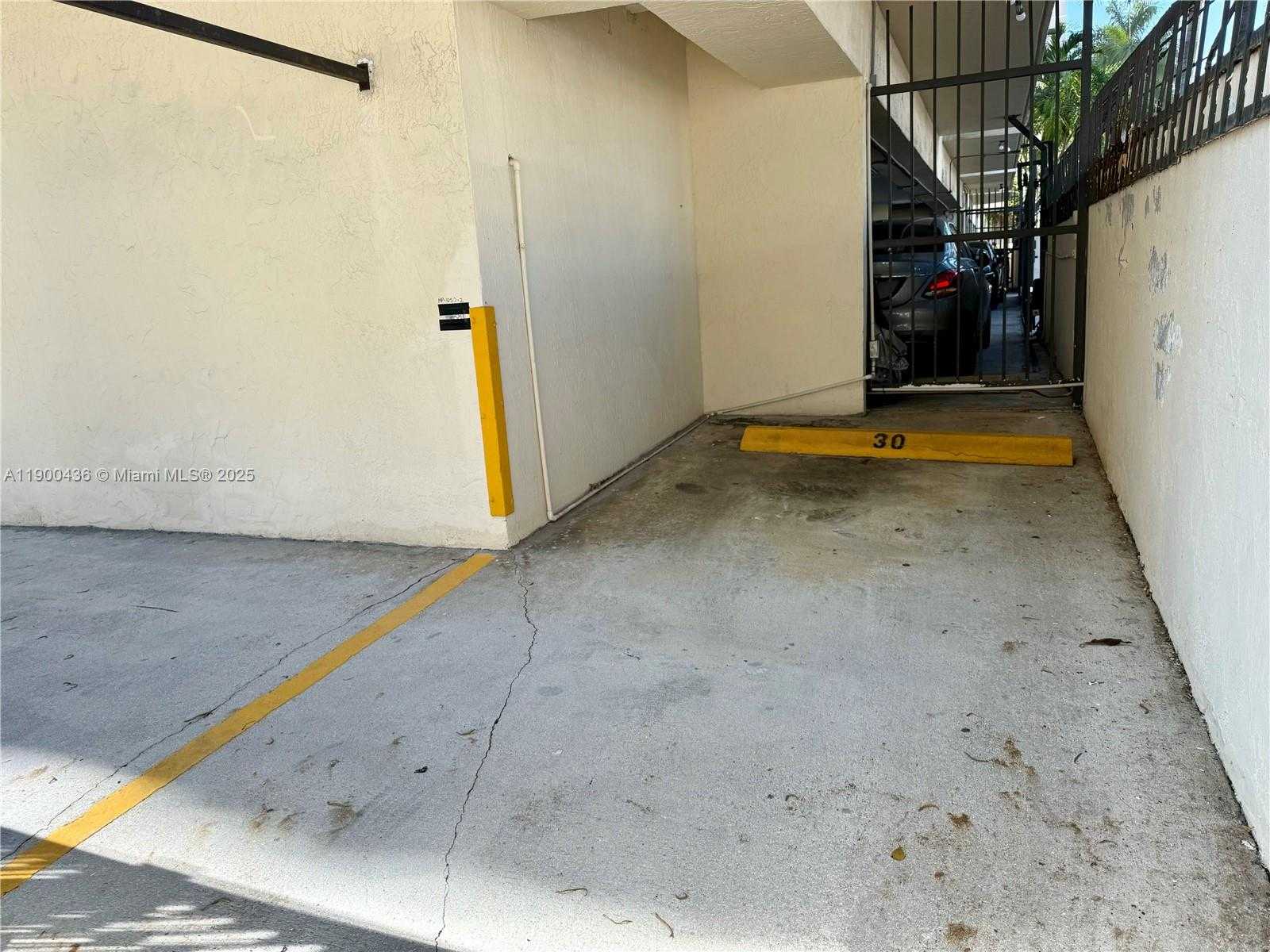 Small Image of 1250 LINCOLN RD #210, Miami Beach Number 36