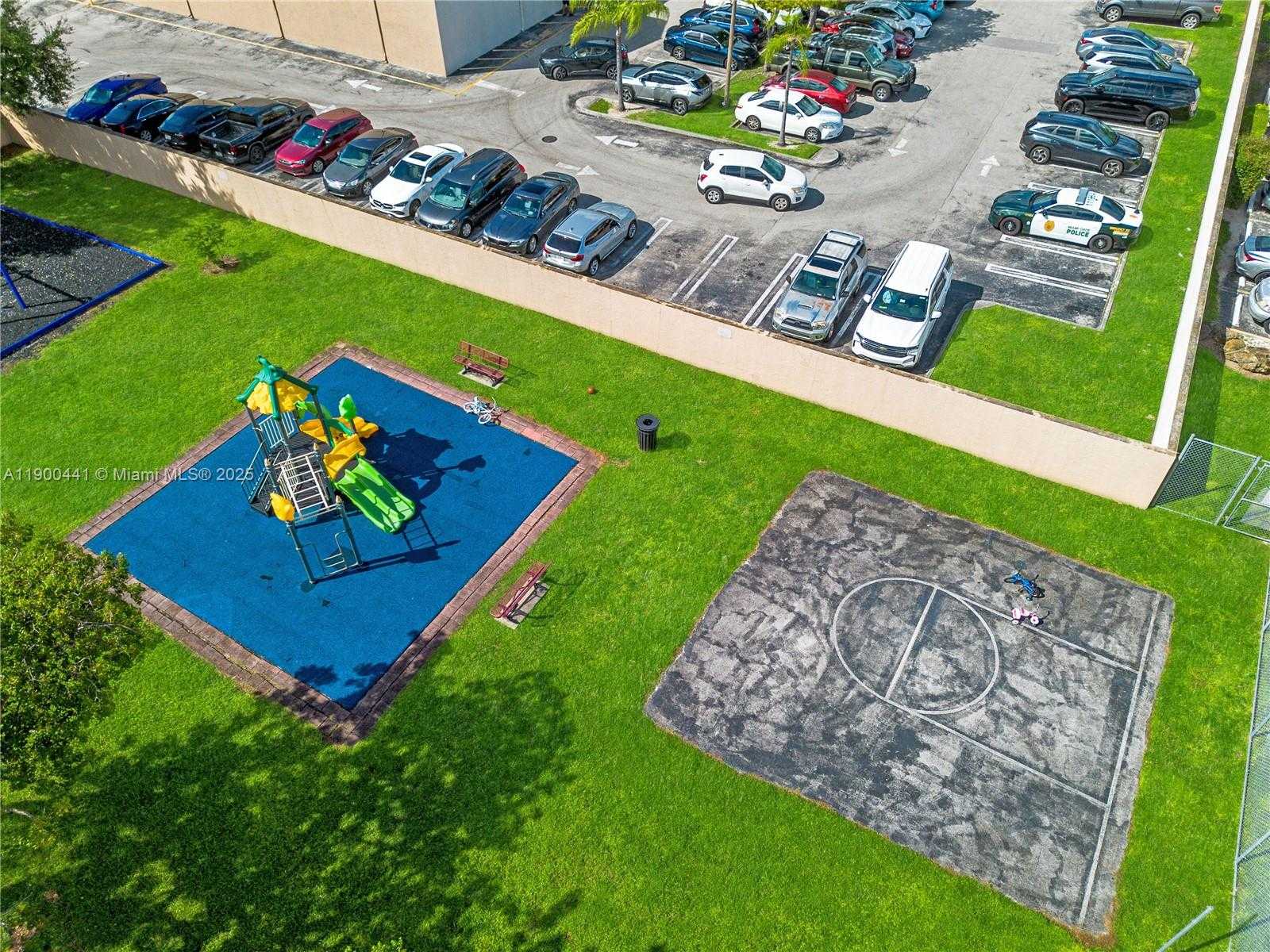 Small Image of 10500 SOUTH WEST 108TH AVE #B216, Miami Number 14
