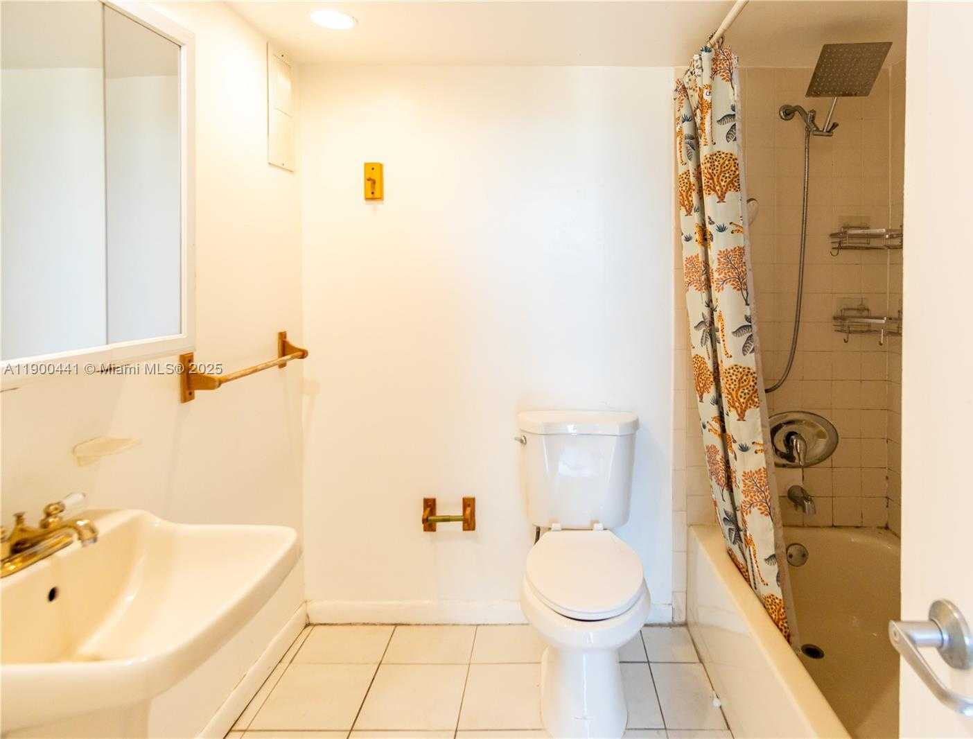 Small Image of 10500 SOUTH WEST 108TH AVE #B216, Miami Number 17
