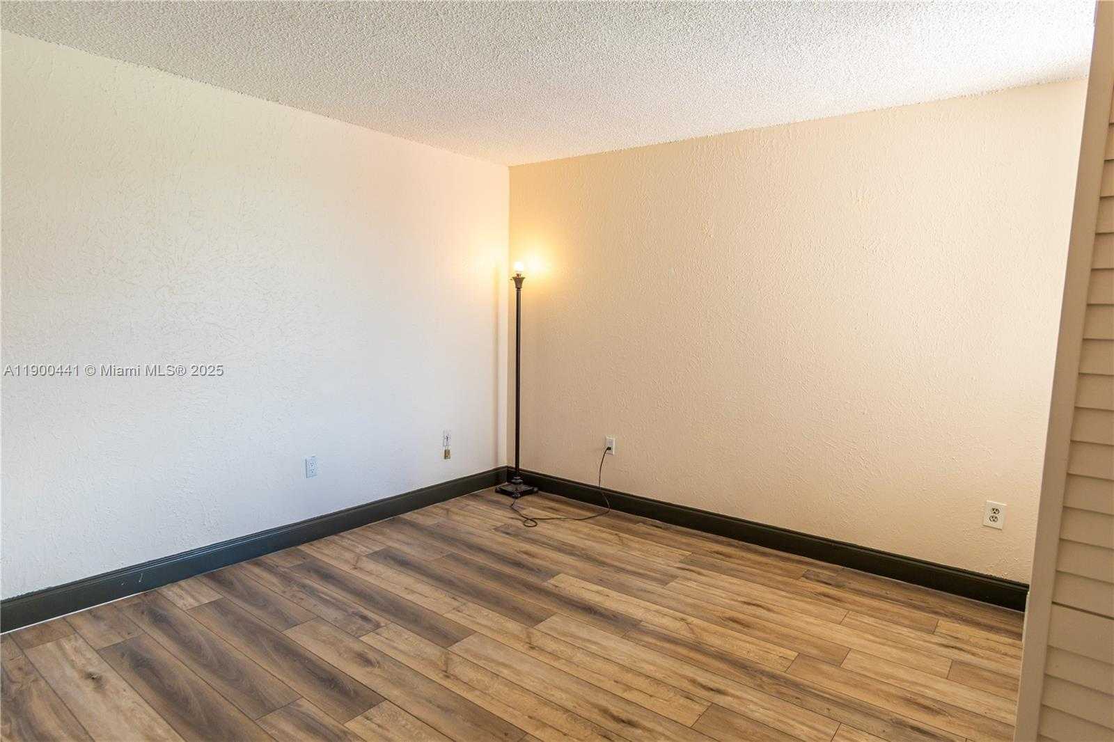 Small Image of 10500 SOUTH WEST 108TH AVE #B216, Miami Number 21