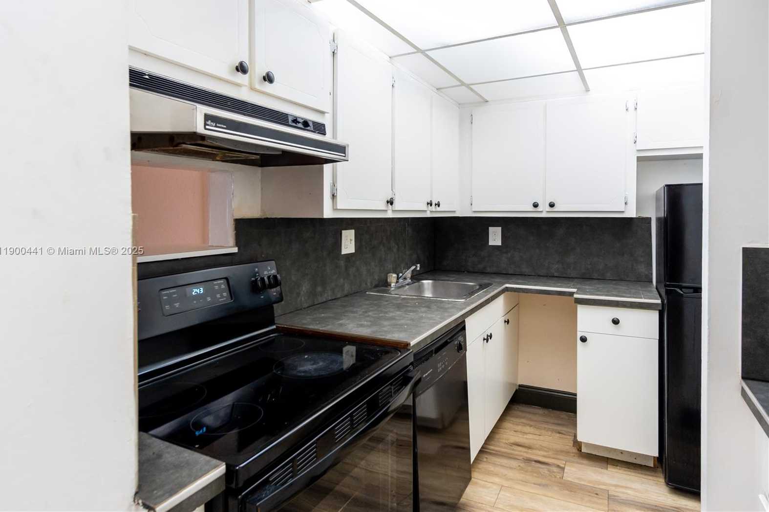 Small Image of 10500 SOUTH WEST 108TH AVE #B216, Miami Number 26