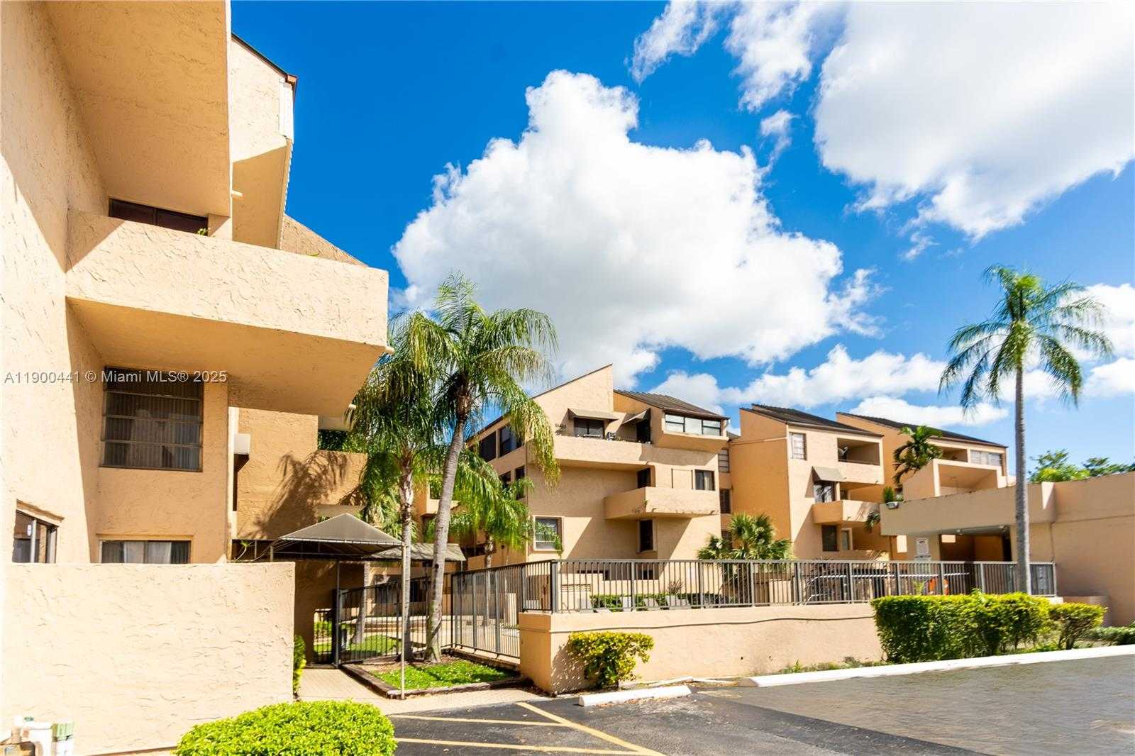 Small Image of 10500 SOUTH WEST 108TH AVE #B216, Miami Number 36
