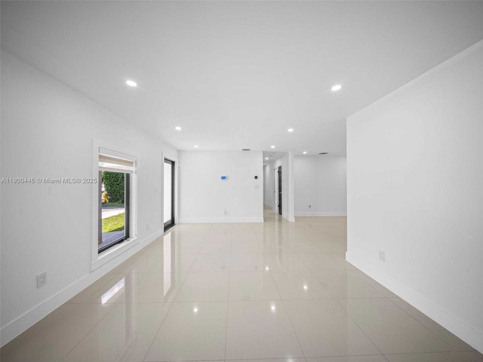 Small Image of 7434 SOUTH WEST 127 CT, Miami Number 10
