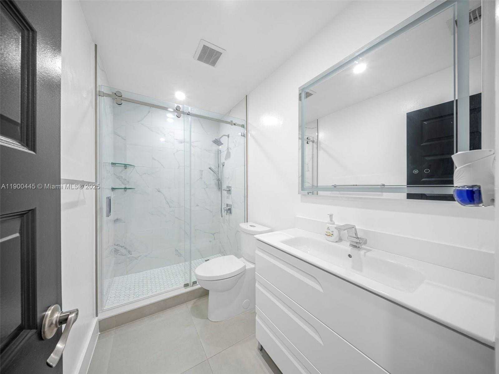 Small Image of 7434 SOUTH WEST 127 CT, Miami Number 16