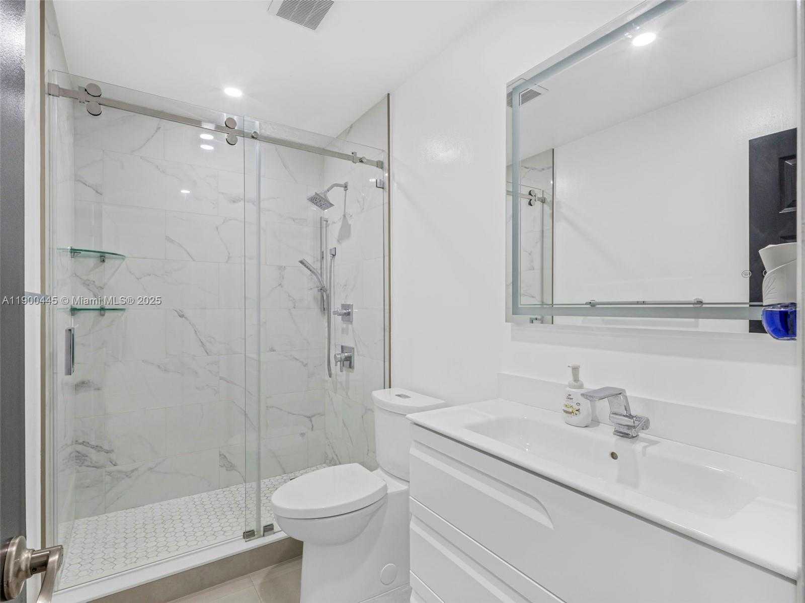 Small Image of 7434 SOUTH WEST 127 CT, Miami Number 17