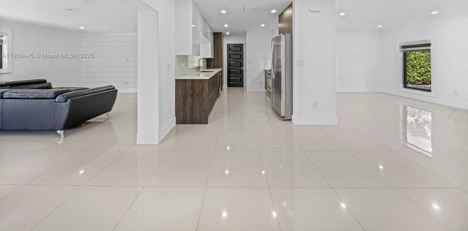 Small Image of 7434 SOUTH WEST 127 CT, Miami Number 27