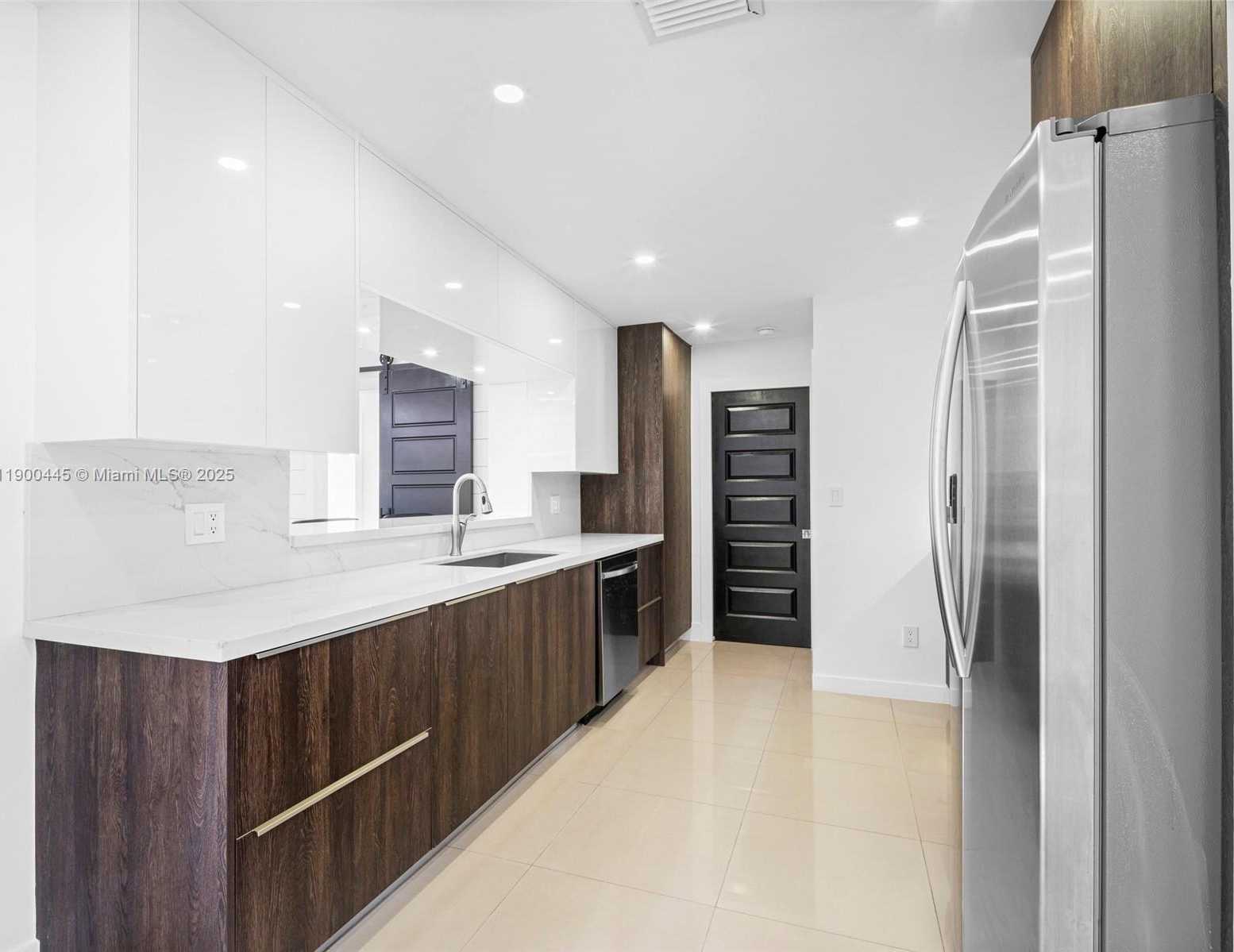 Small Image of 7434 SOUTH WEST 127 CT, Miami Number 29
