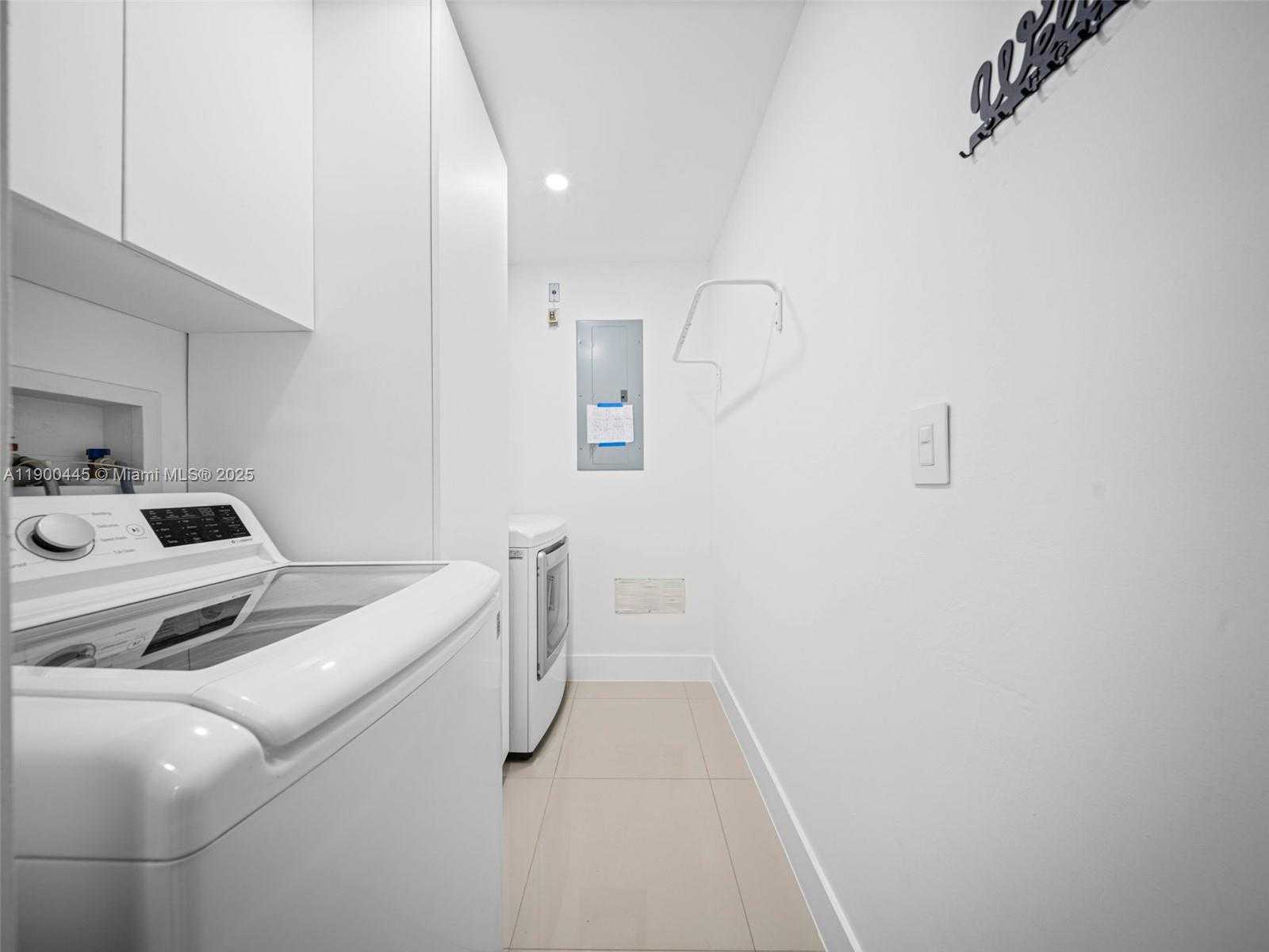 Small Image of 7434 SOUTH WEST 127 CT, Miami Number 35
