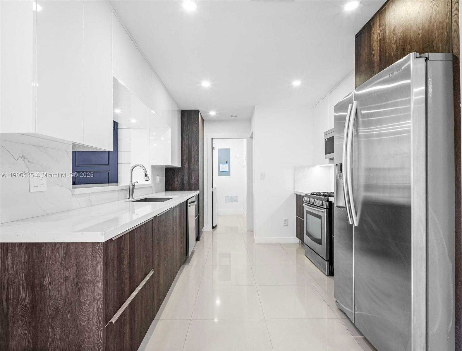 Small Image of 7434 SOUTH WEST 127 CT, Miami Number 36