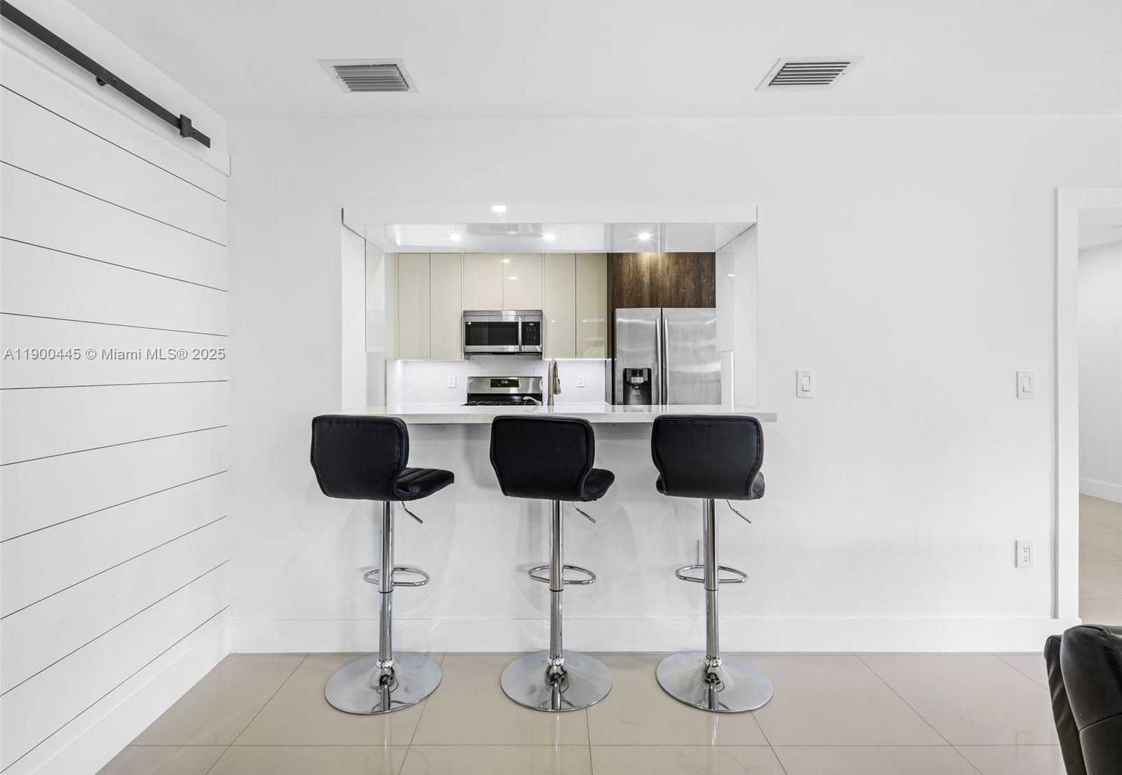 Small Image of 7434 SOUTH WEST 127 CT, Miami Number 44