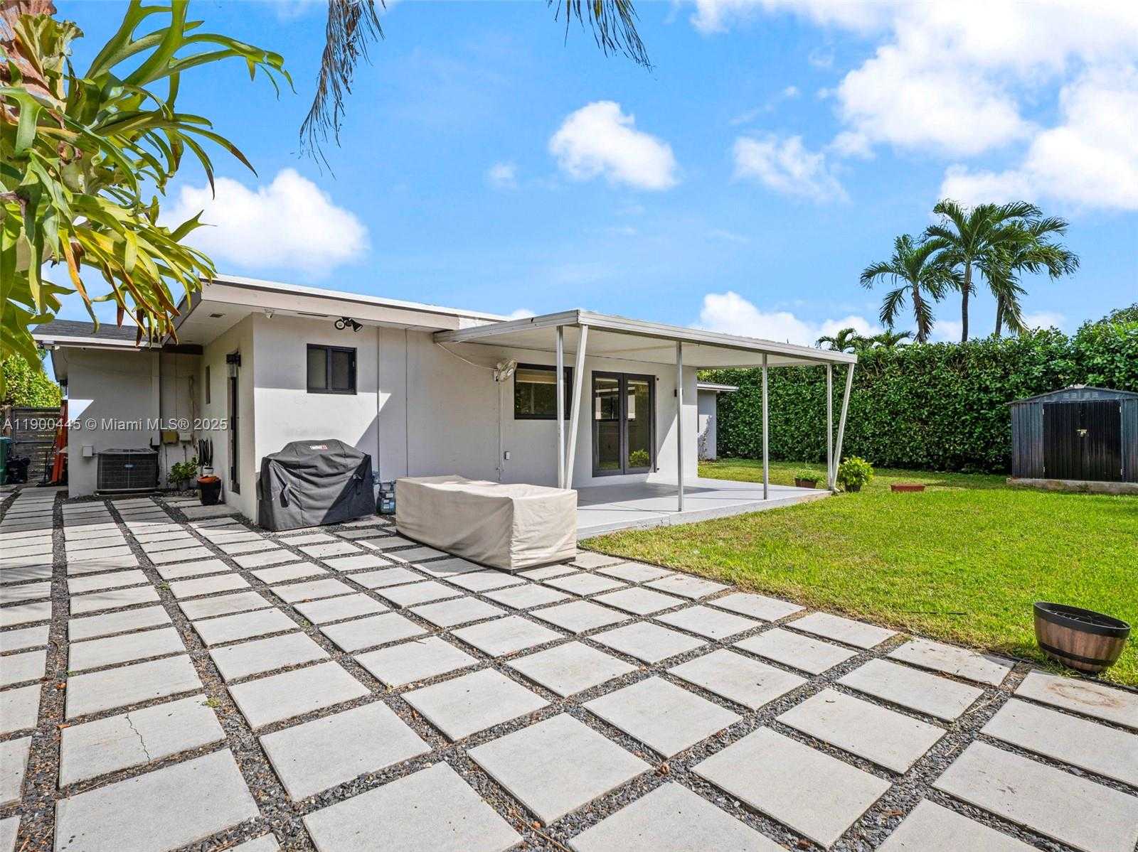 Small Image of 7434 SOUTH WEST 127 CT, Miami Number 53