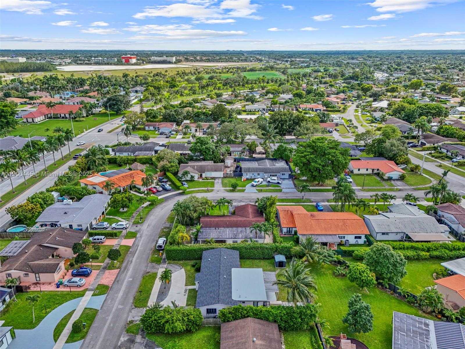 Small Image of 7434 SOUTH WEST 127 CT, Miami Number 58