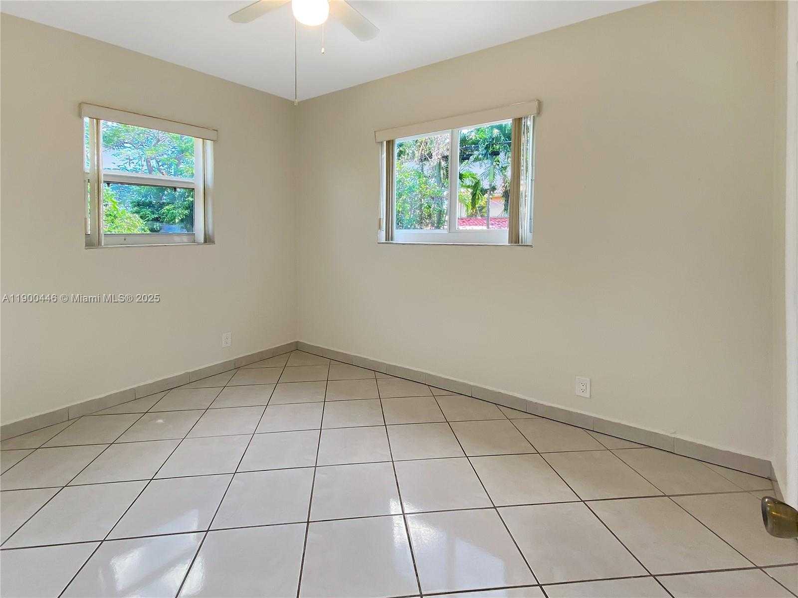 Small Image of 7910 SOUTH WEST 17TH TER, Miami Number 21