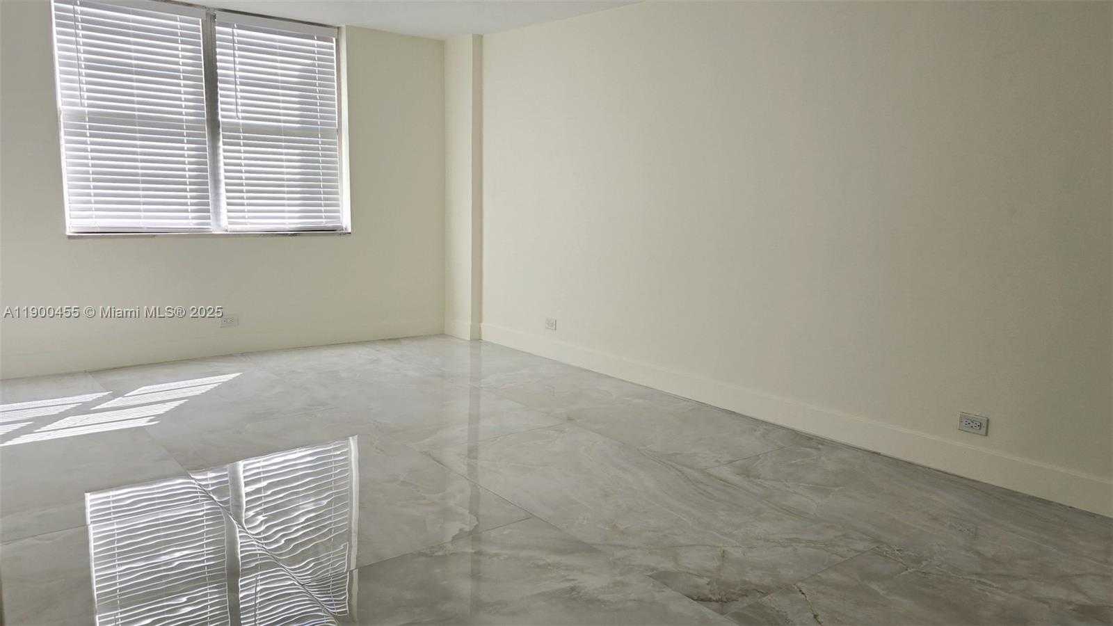 Small Image of 250 174TH ST #203, Sunny Isles Beach Number 11