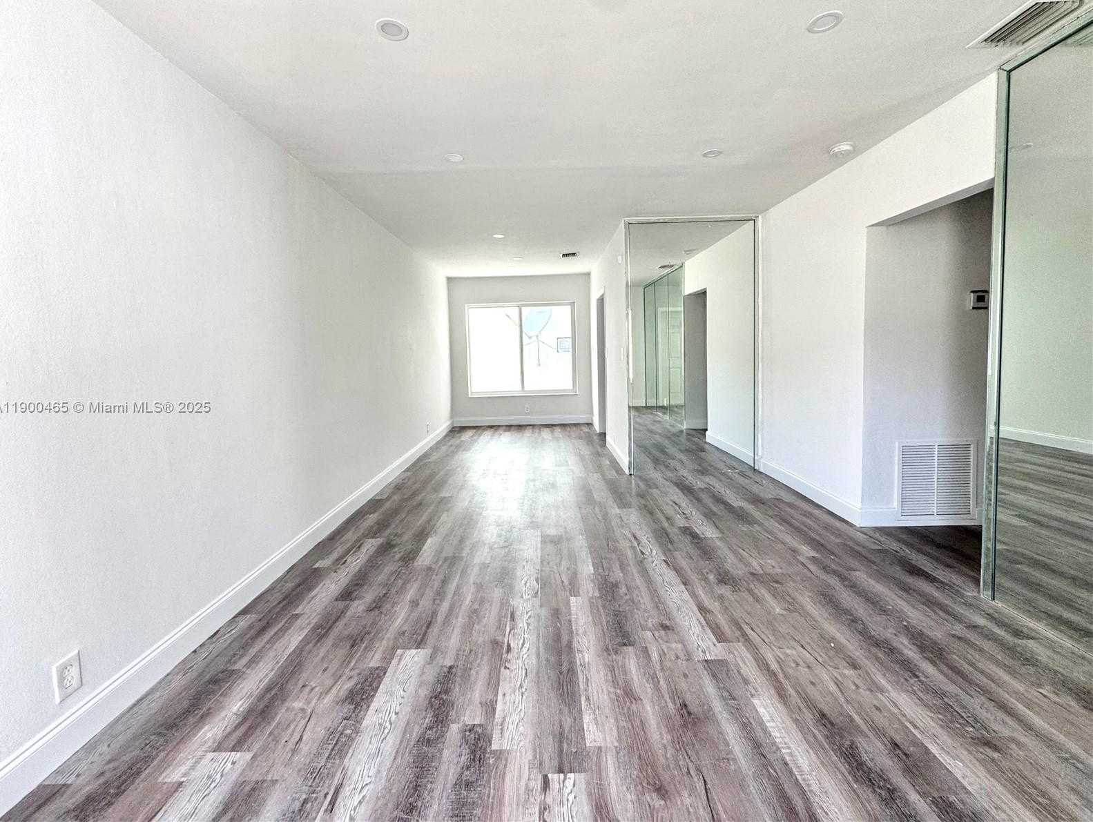 Small Image of 8201 ABBOTT AVE #4, Miami Beach Number 4