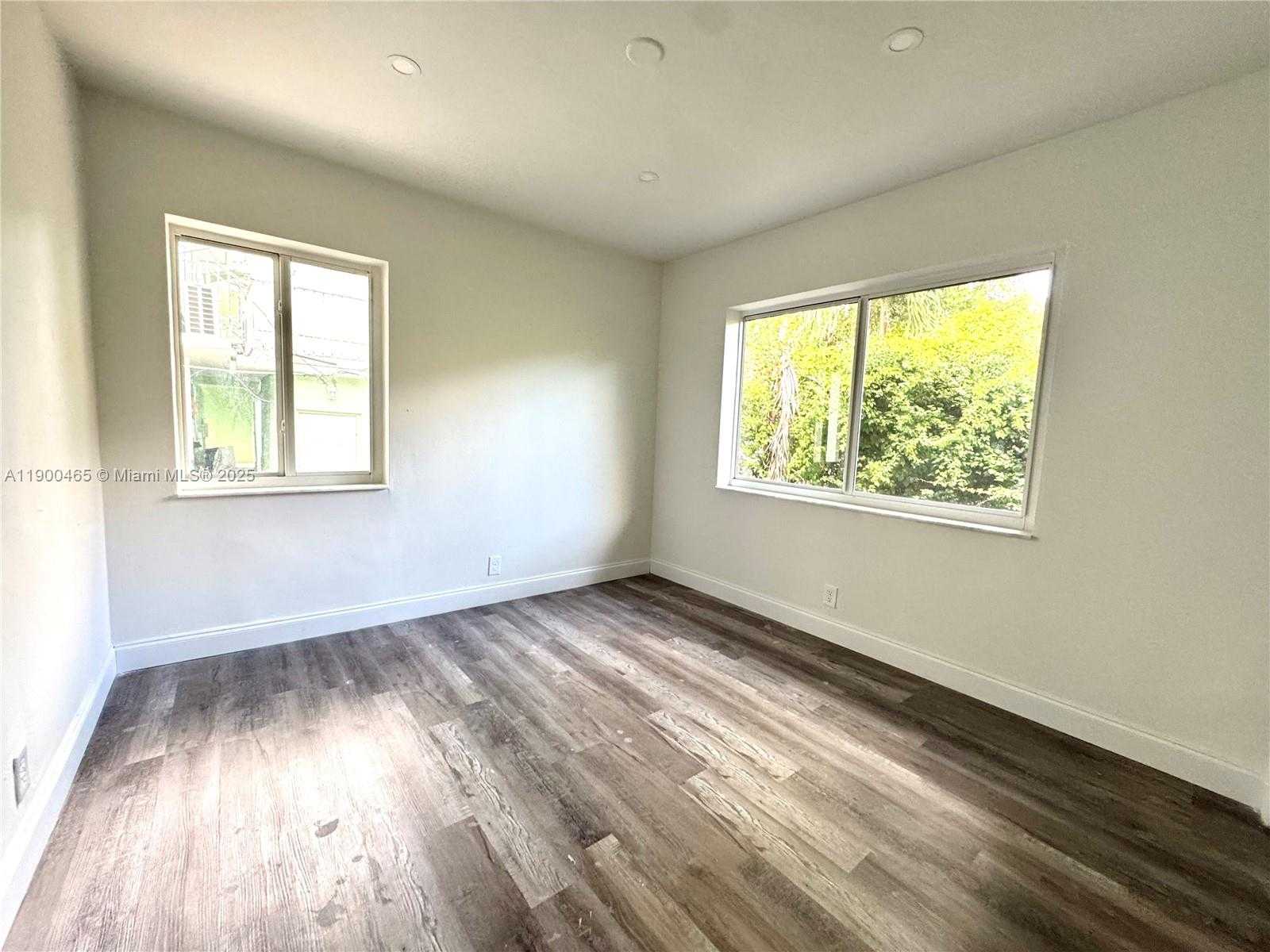 Small Image of 8201 ABBOTT AVE #4, Miami Beach Number 8