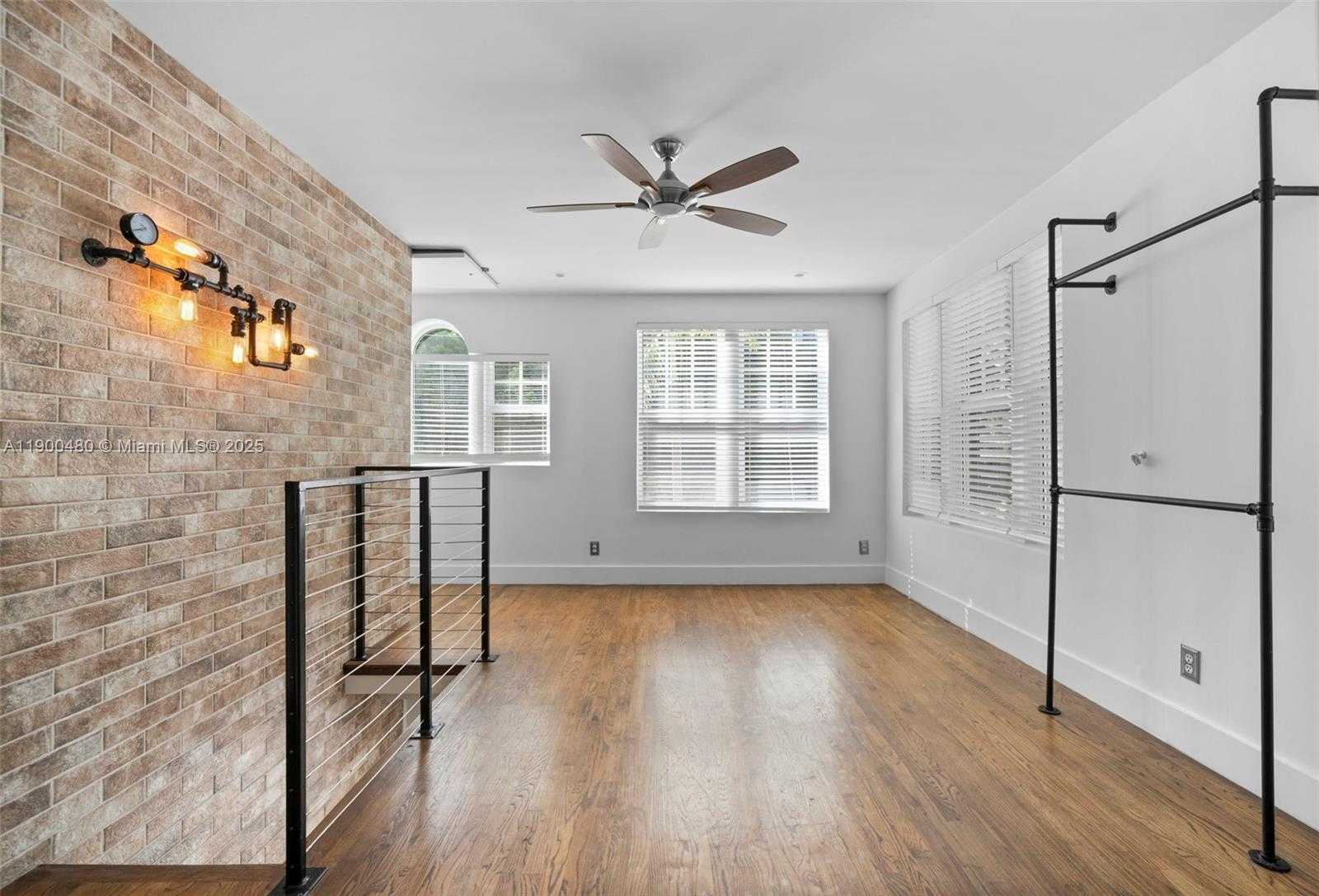 Small Image of 739 2ND ST #1, Miami Beach Number 10