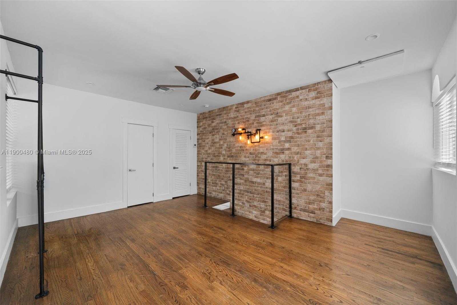 Small Image of 739 2ND ST #1, Miami Beach Number 13