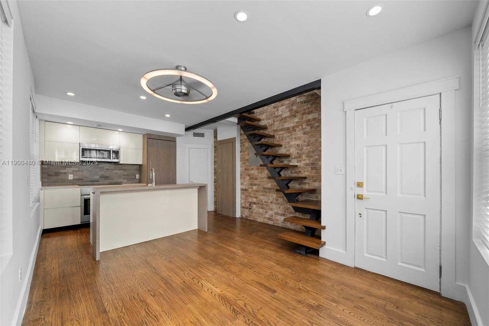 Small Image of 739 2ND ST #1, Miami Beach Number 5