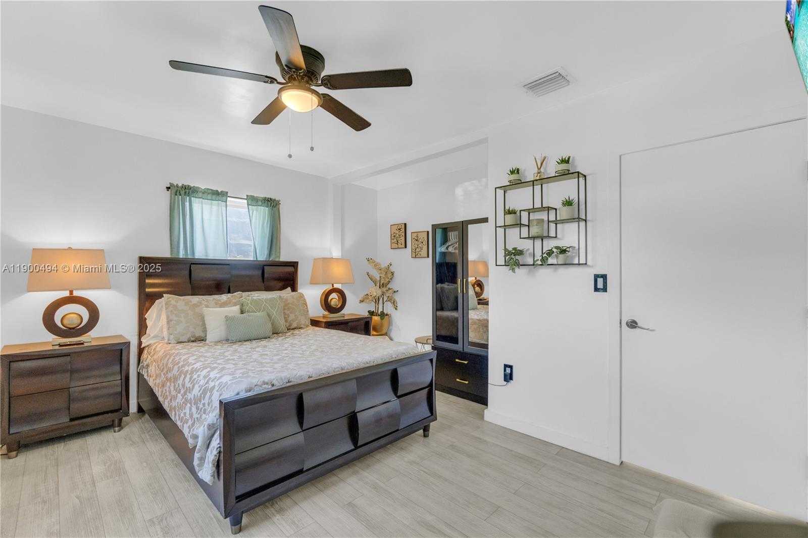 Small Image of 774 NW 49TH ST, Miami Number 15