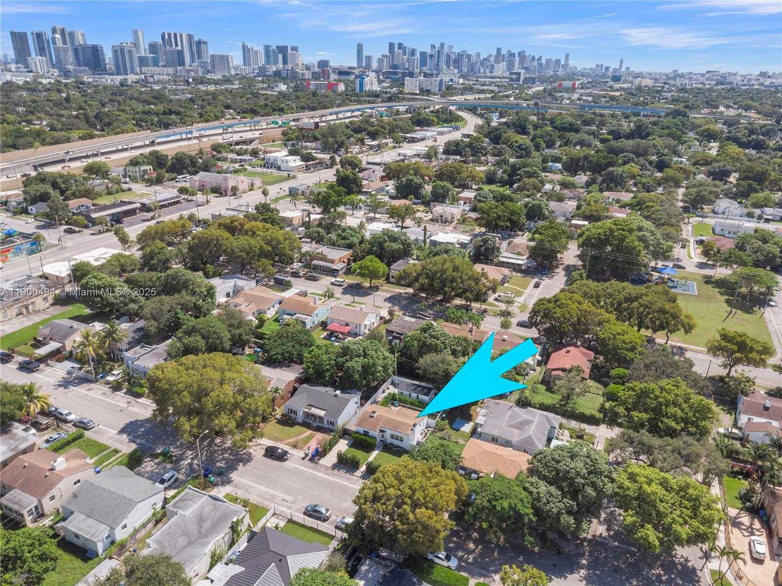 Small Image of 774 NW 49TH ST, Miami Number 29