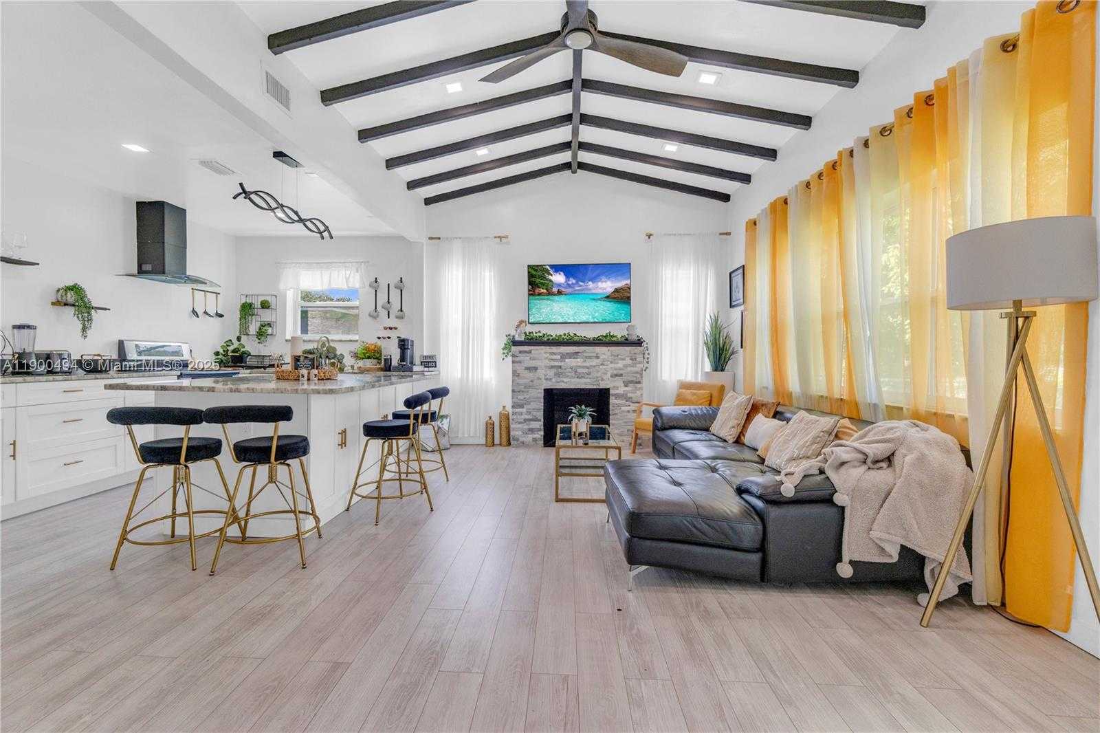Small Image of 774 NW 49TH ST, Miami Number 6