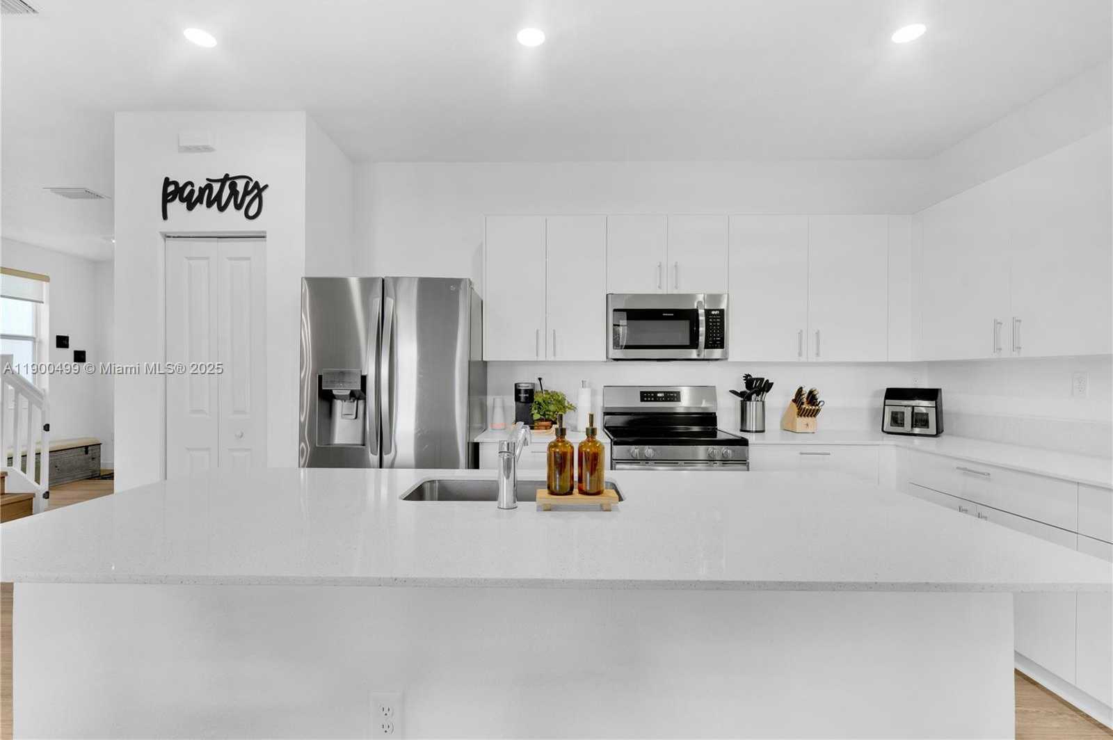 Small Image of 2444 SOUTH EAST 24TH AVE, Homestead Number 10