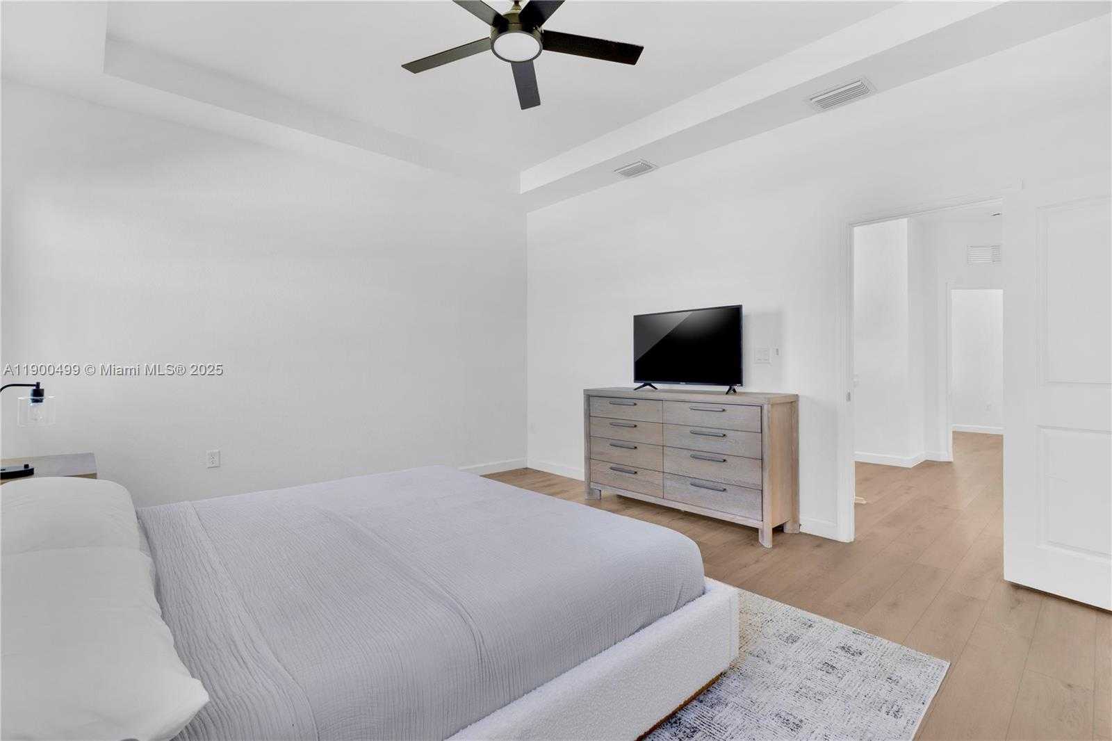 Small Image of 2444 SOUTH EAST 24TH AVE, Homestead Number 25