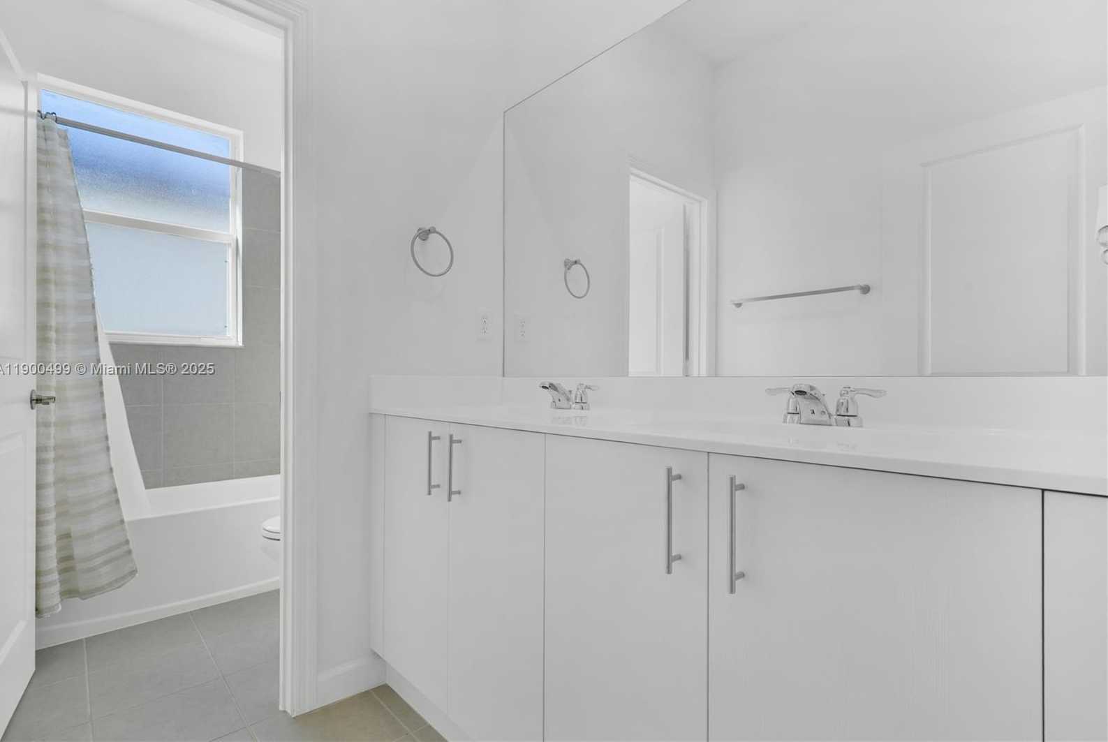 Small Image of 2444 SOUTH EAST 24TH AVE, Homestead Number 38