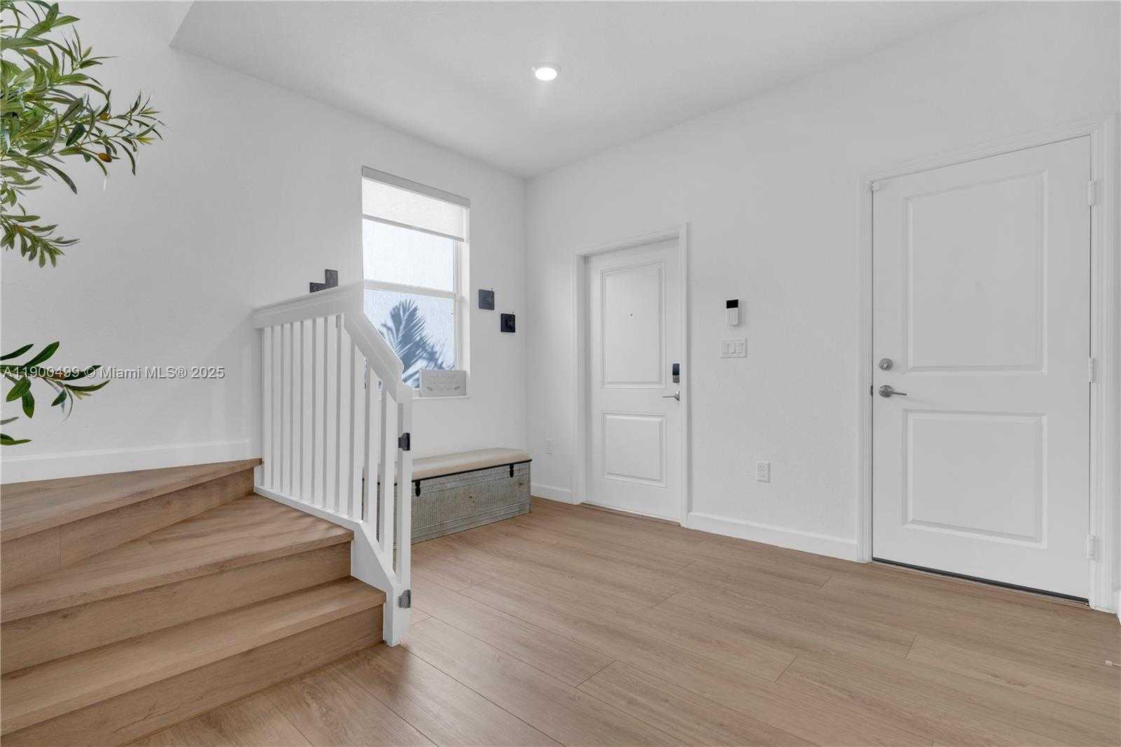 Small Image of 2444 SOUTH EAST 24TH AVE, Homestead Number 5