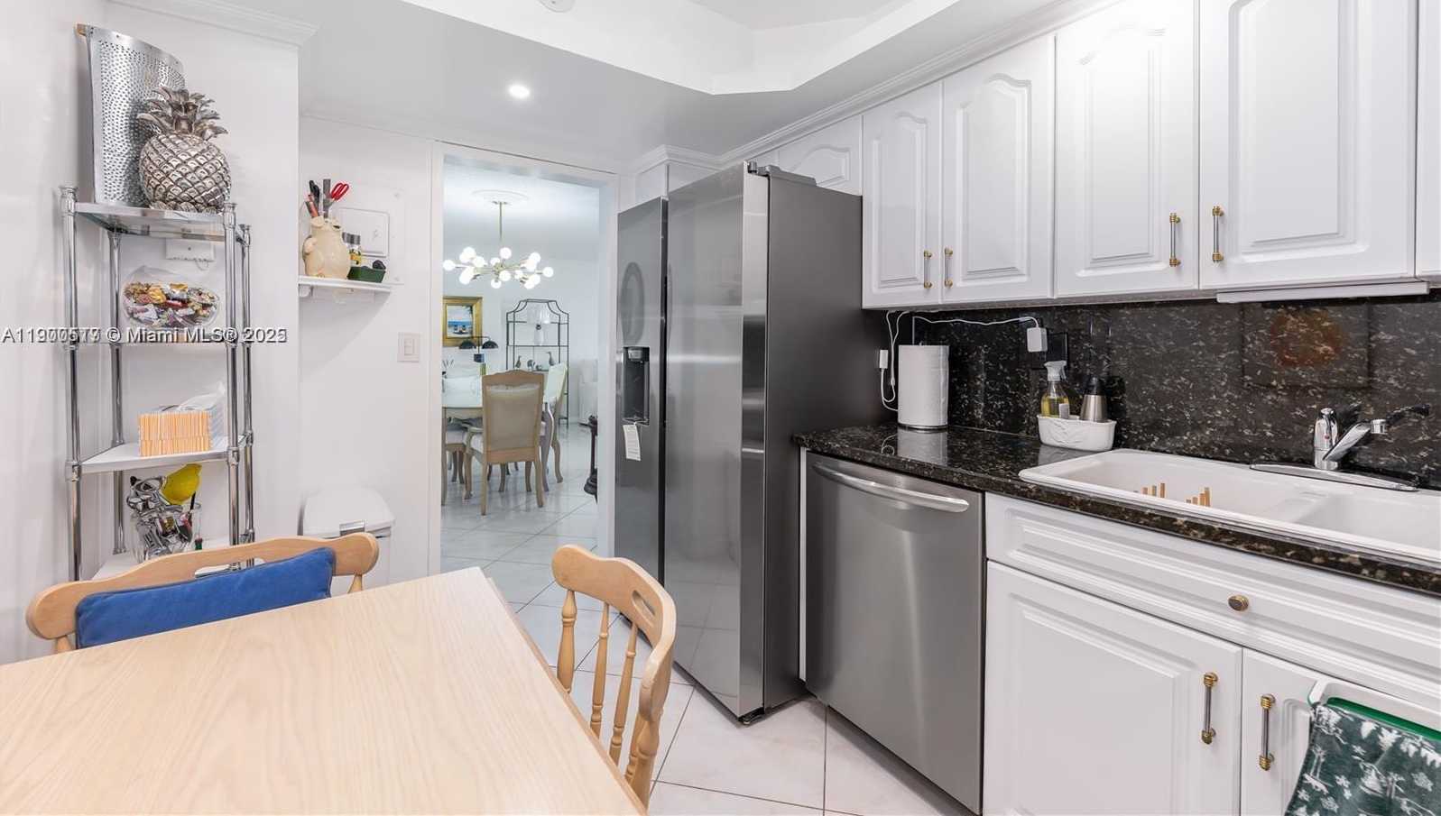 Small Image of 3180 SOUTH OCEAN DR #904, Hallandale Beach Number 10