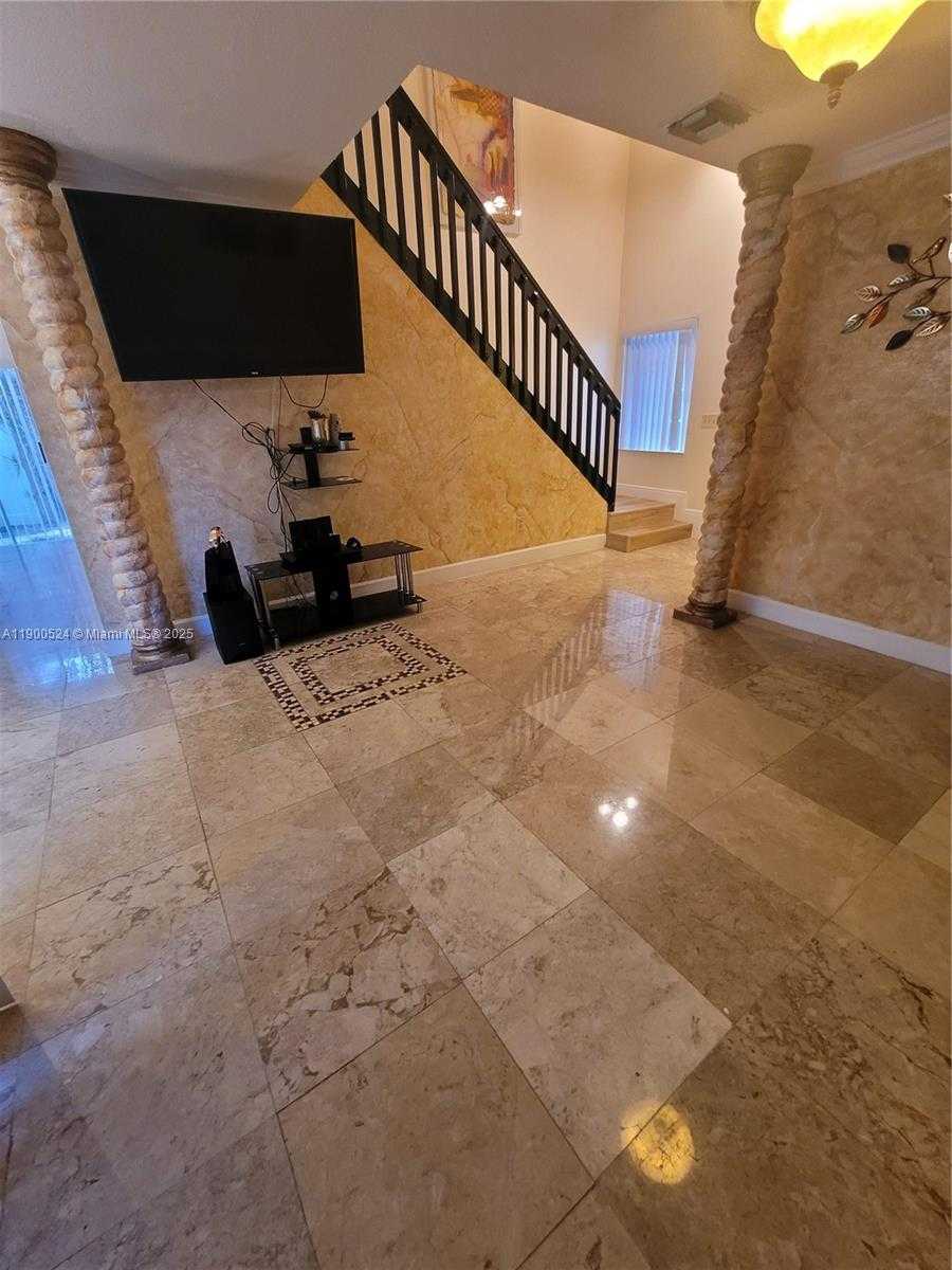 Small Image of 12060 NORTH WEST 13TH ST, Pembroke Pines Number 10