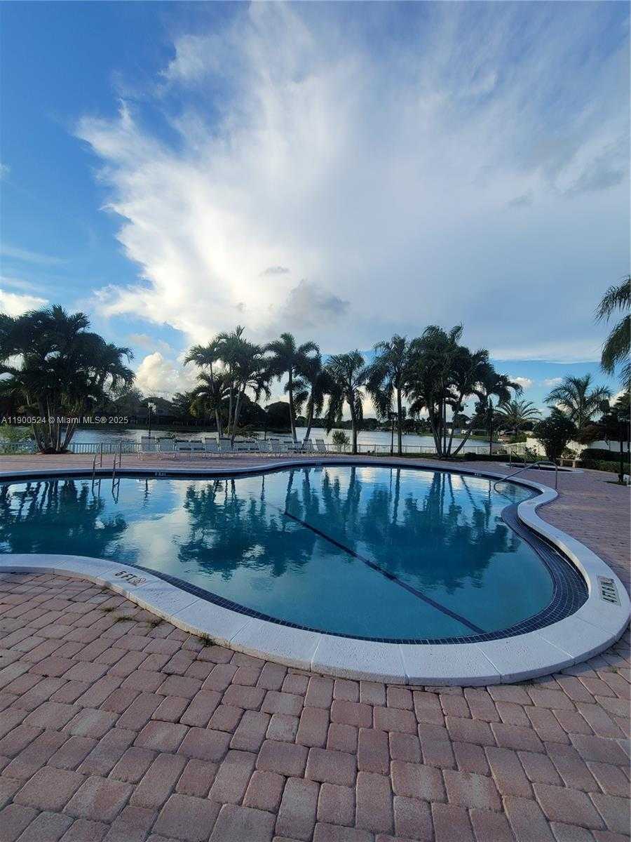 Small Image of 12060 NORTH WEST 13TH ST, Pembroke Pines Number 2