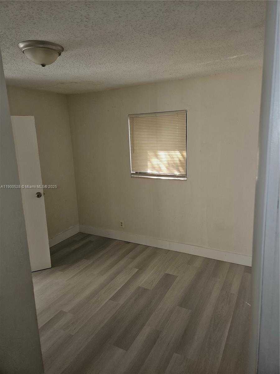 Small Image of 2245 FREEDOM ST #1, Hollywood Number 10