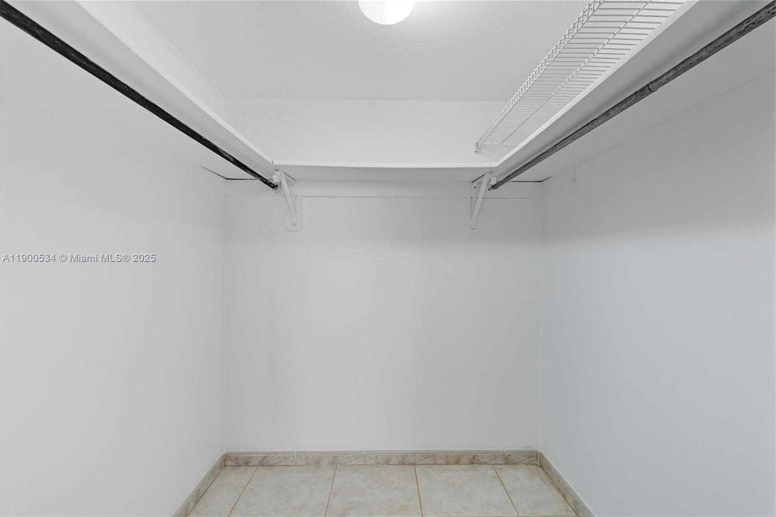 Small Image of 1833 SOUTH OCEAN DR #1809, Hallandale Beach Number 23