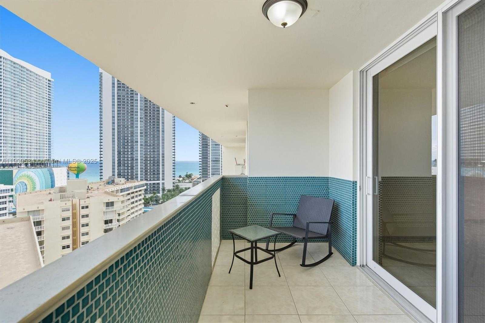 Small Image of 1833 SOUTH OCEAN DR #1809, Hallandale Beach Number 29