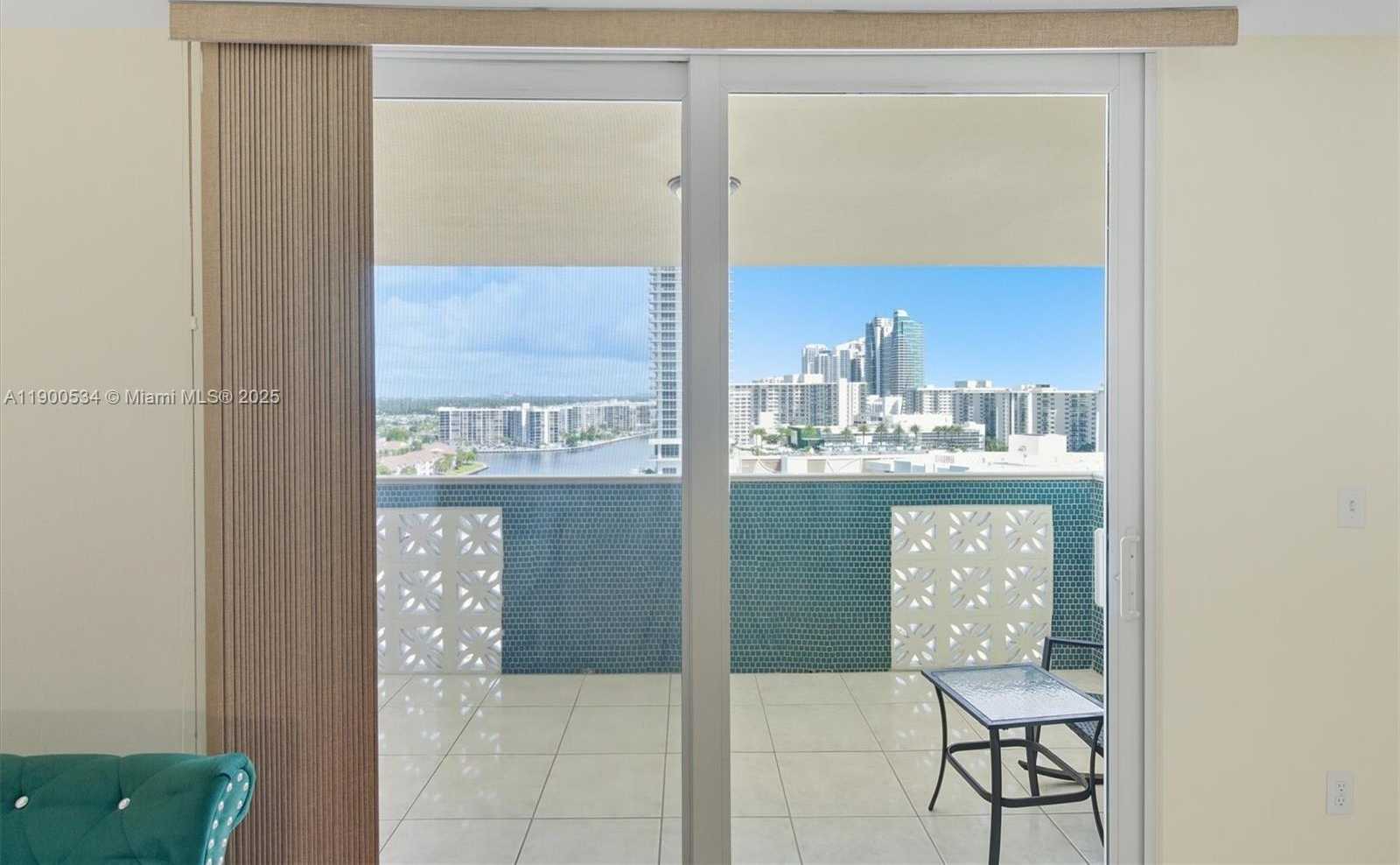 Small Image of 1833 SOUTH OCEAN DR #1809, Hallandale Beach Number 33