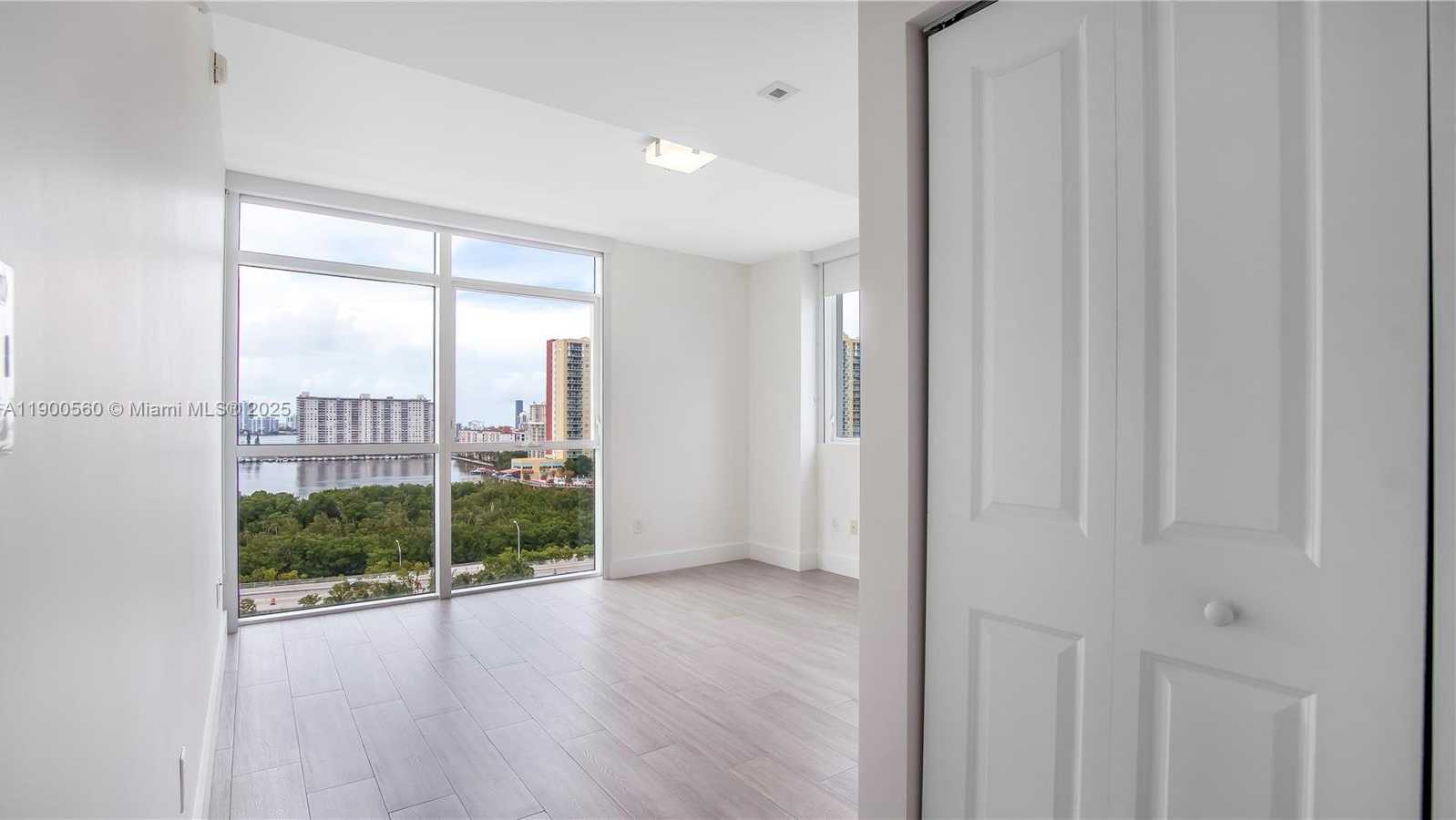 Small Image of 400 SUNNY ISLES BLVD #1108, Sunny Isles Beach Number 26